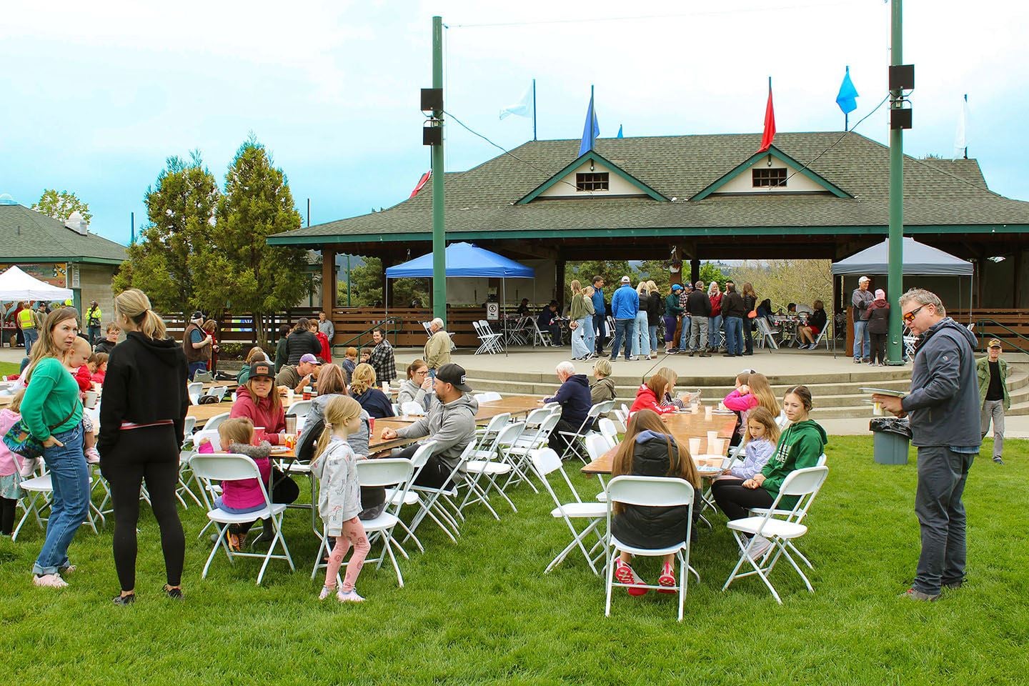 Navigating the Liberty Lake Housing Market